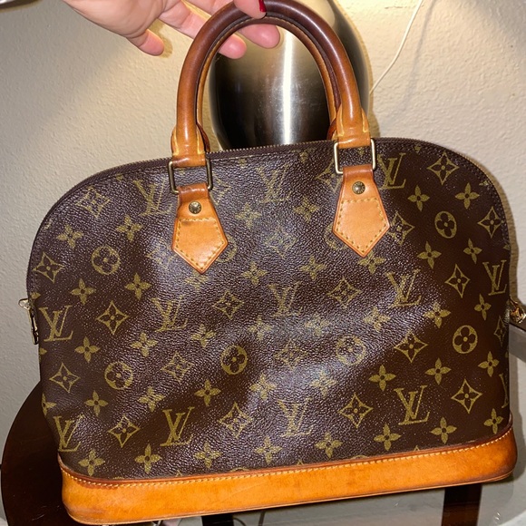 ❌Sold❌Authentic Louis Vuitton Alma Hand bag - Picture 14 of 15